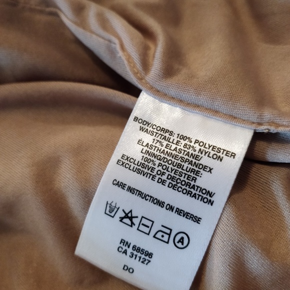 NWT DKNYC sequin mini skirt! - Picture 5 of 6